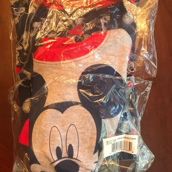 NWT 🎁 Mickey Mouse Pajamas 4pc - Picture 3 of 3